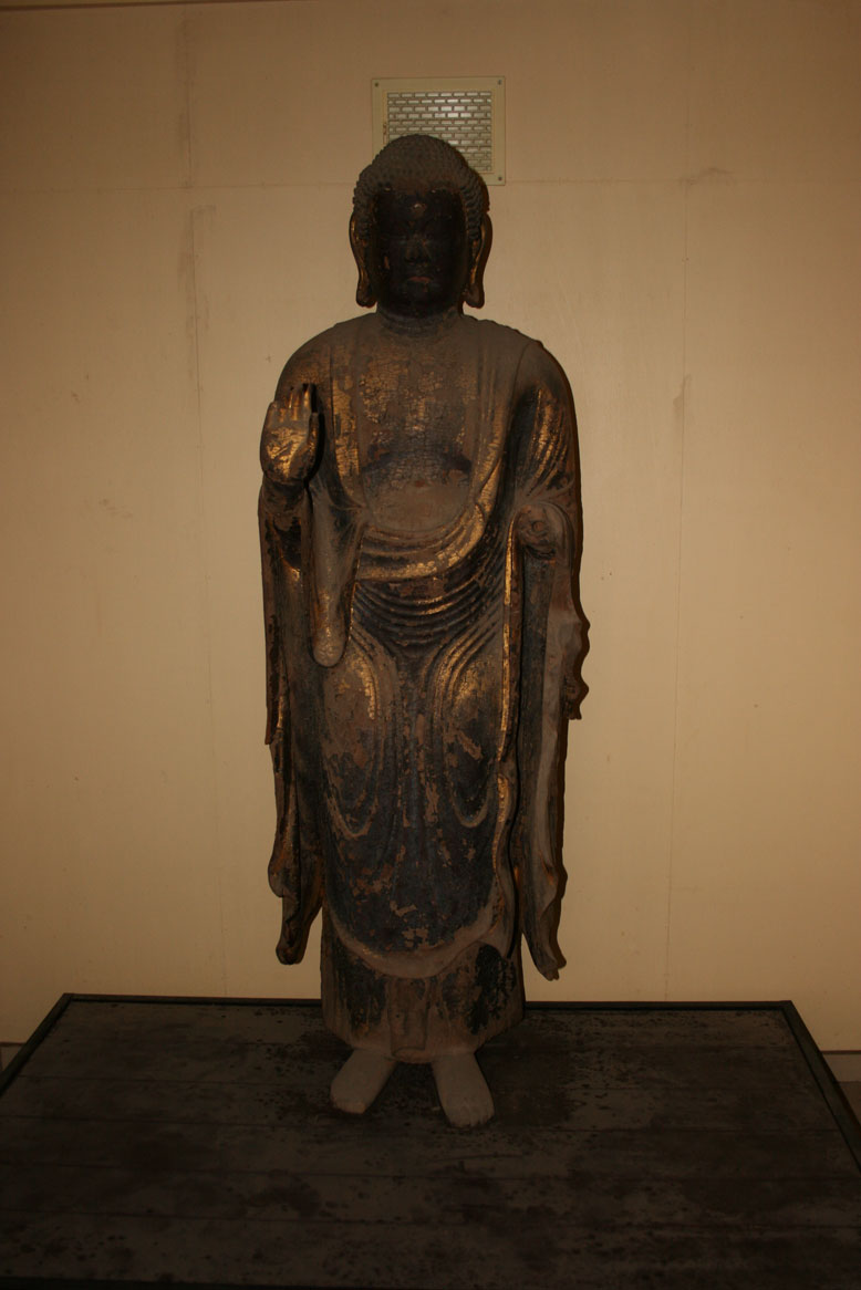 木造薬師如来立像